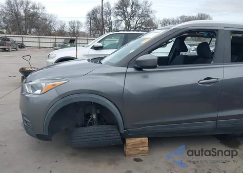 2020 Nissan Kicks Sv Xtronic Cvt из США, поврежденный, VIN 3N1CP5CV4LL493172